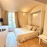 Garden Flat *