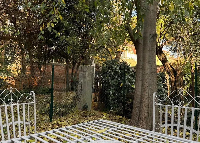 Garden Flat شقة